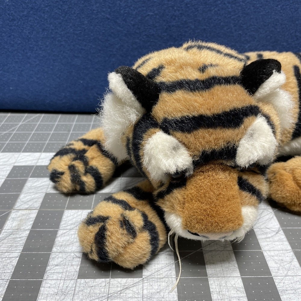 1992 20" A&A Lying Bengal Tiger Plush Stuffed Animal Toy Soft Realistic - Picture 6 of 9